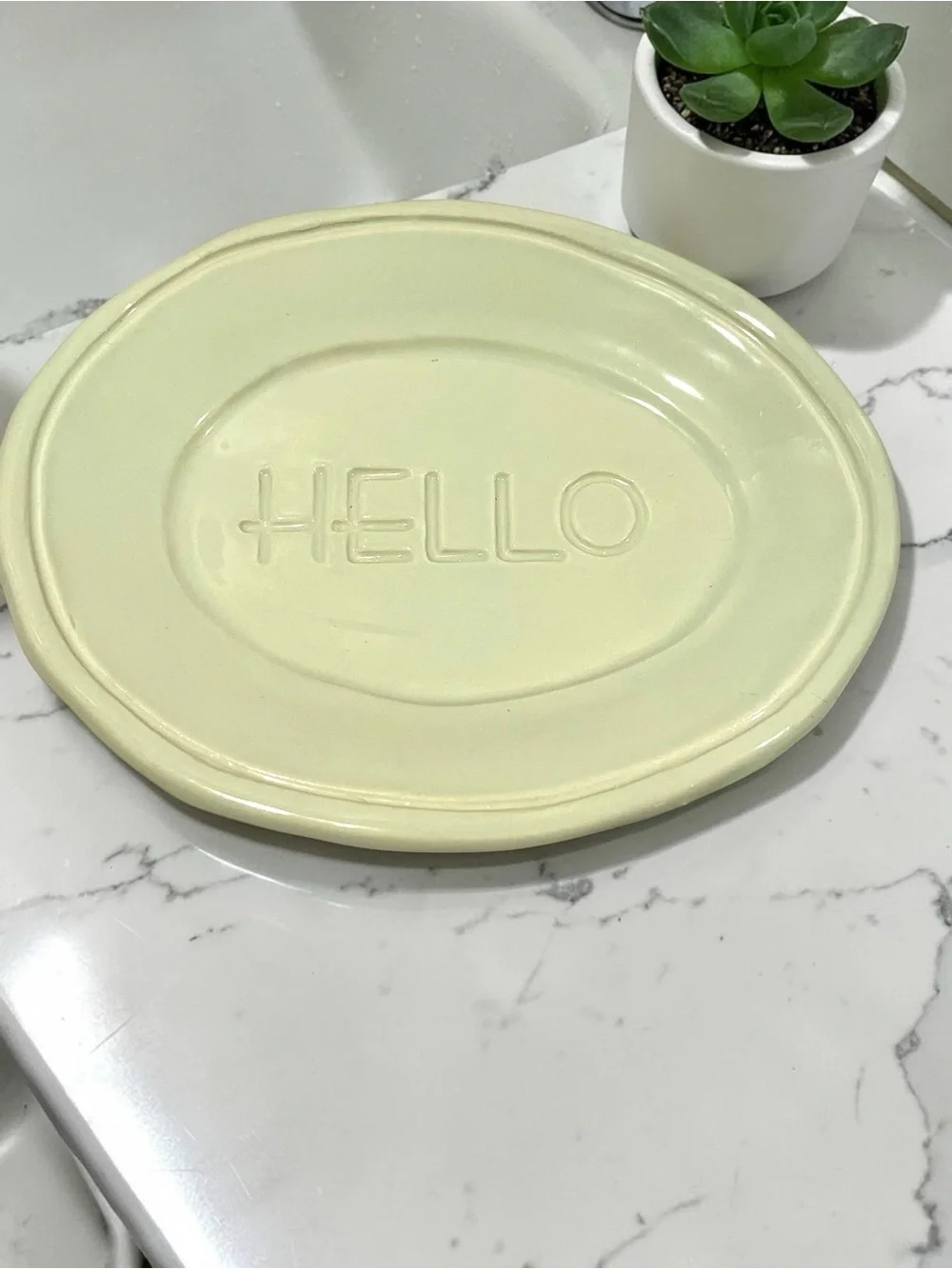 Vietri Italy HELLO Soap Dish Celadon Green Ceramic Bathroom Tray Made in Italy